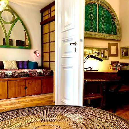 Design Art Flat At Downtow Budapest
